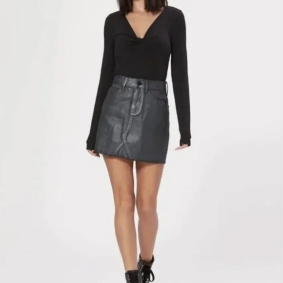 Paige | Women Black Pearlized Stone Coated High Rise Mini Skirt US31 - Picture 3 of 14